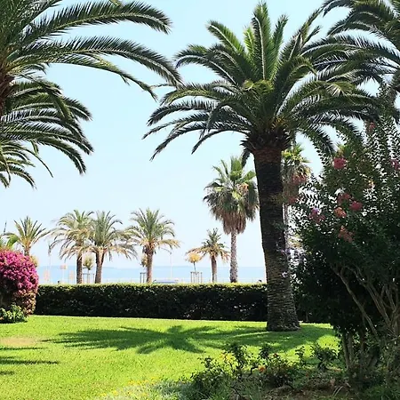 Apartment Garden And Sea View
